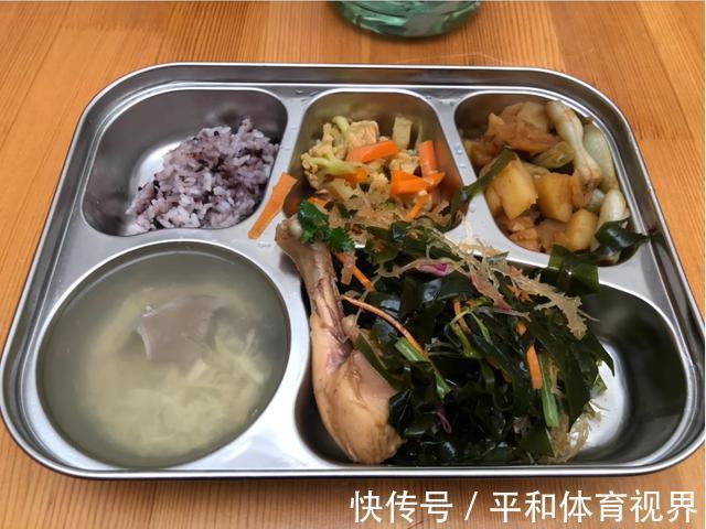 小汐|“减肥训练营”的伙食原来是这样的,多嘴说一句:看起来有点惨
