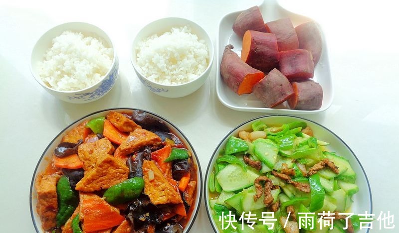 豆腐块|晚餐是吃大鱼大肉好，还是吃家常便饭看我家怎么吃的！