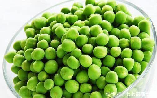 桃子|女性到了中年,常吃几种食物,排毒养颜,延缓衰老,养护皮肤