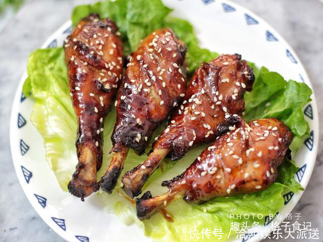 出炉|夏天鸡腿此样做特好吃,不焖不油炸,外焦里嫩,出炉馋到流口水