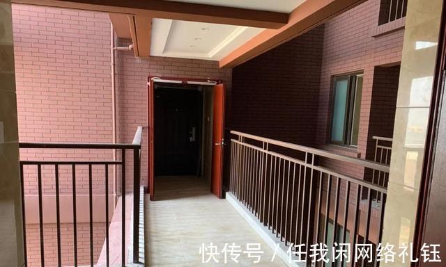 中间户|两梯四户连廊房到底好不好4点优劣一目了然,2大标准选到好房