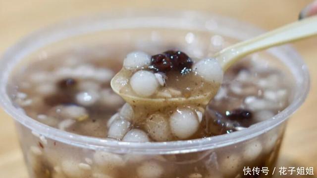 迟到|著名排长五凡的早餐店很受欢迎,迟到了不能吃