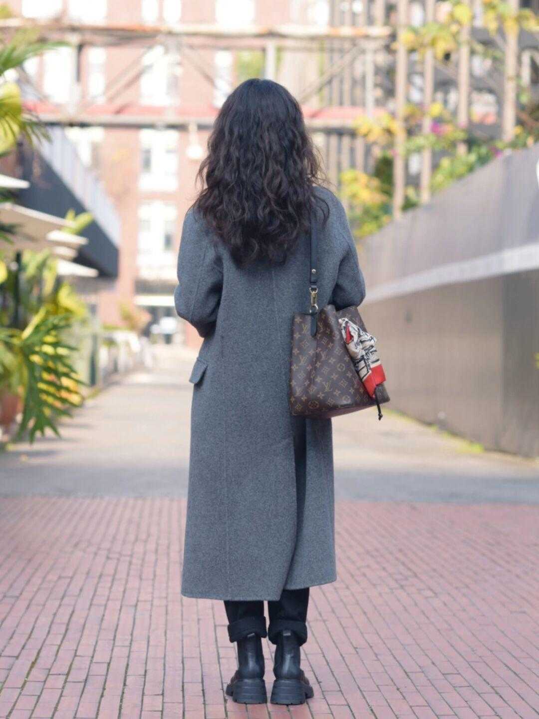 紧身裤 小个子怎么穿大衣显高又时髦?看看这些搭配造型,每一套都可照穿