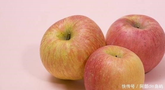 好处|吃苹果有什么好处？苹果煮熟了吃对身体有害处吗？