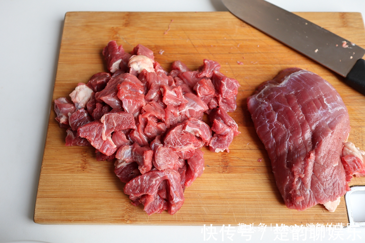 自制牛肉脆皮肠,零添加剂无色素,煮一锅吃一周,营养早餐不犯愁