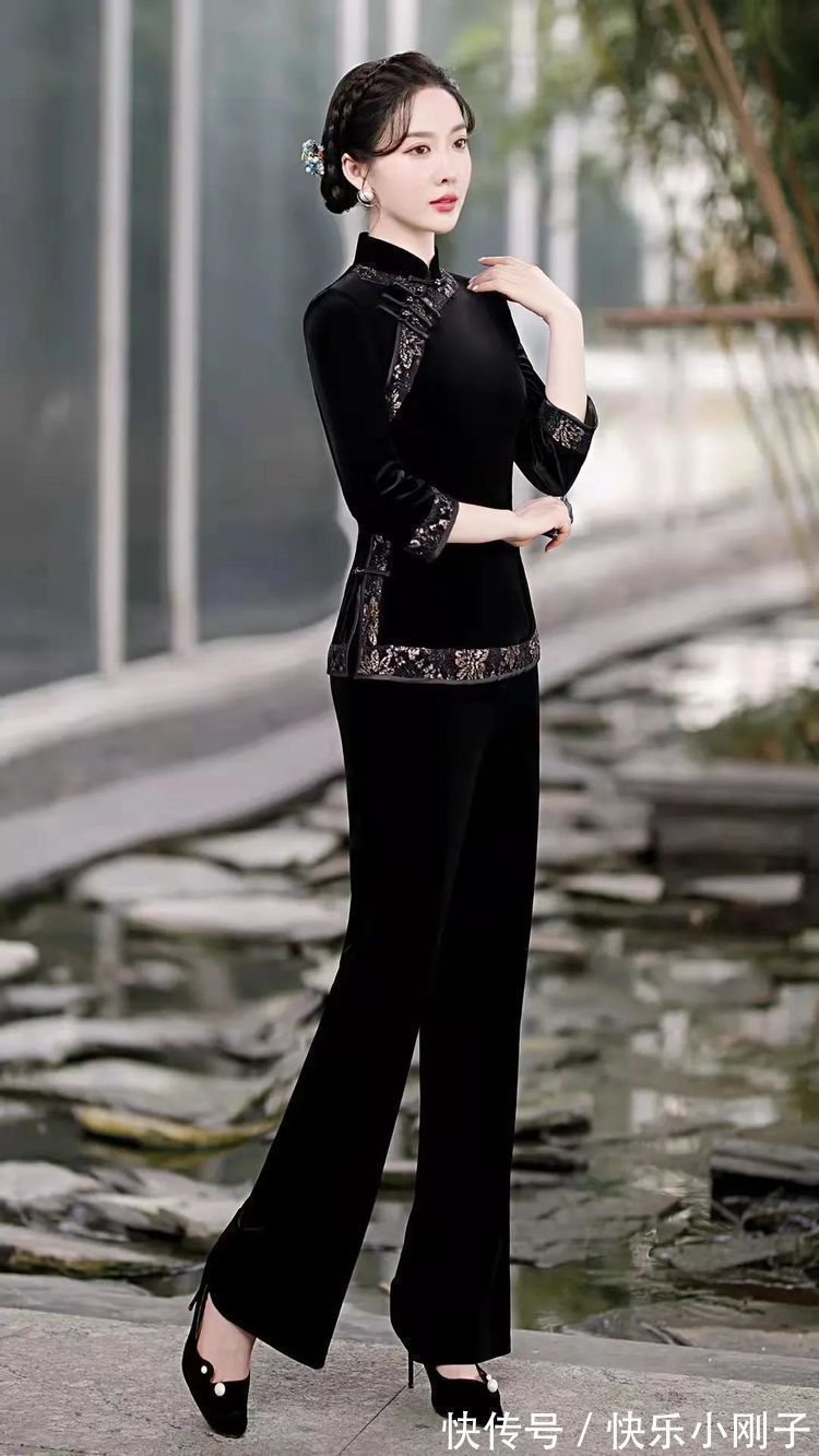 搭配 完美套装旗袍搭配,让你美翻整个秋季,这才是中国女性的独特风格