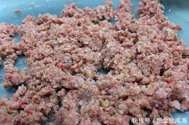 使用蓝鲫还要不要加拉丝粉把这2个问题搞清楚就不再纠结了