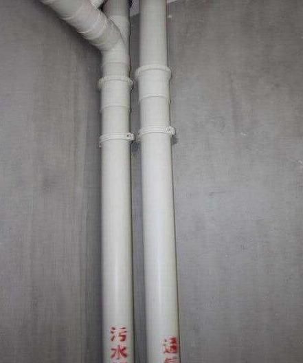 专家|卫生间下水管旁的管子别拆!听专家说完,想想都后怕!