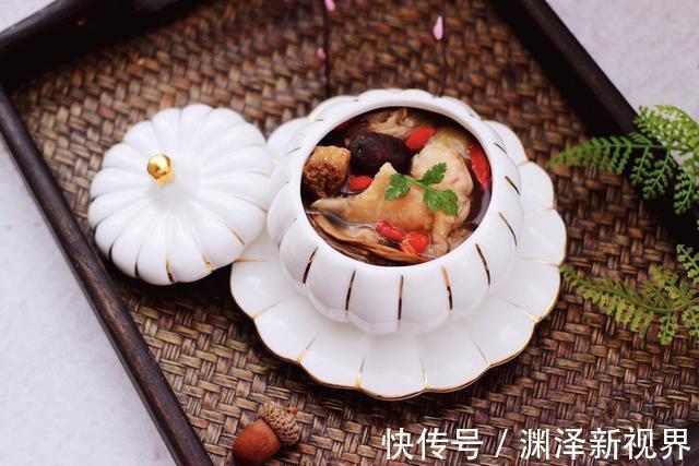 干燥的秋季,要给家人多做这种汤,营养又滋润,一口新鲜味道好