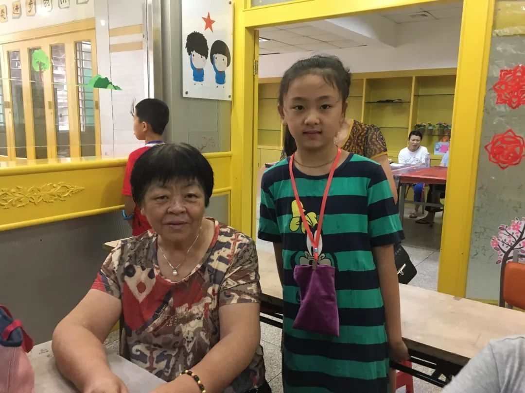 姥姥|为什么孩子更喜欢去奶奶家,而不是姥姥家孩子的回答很现实