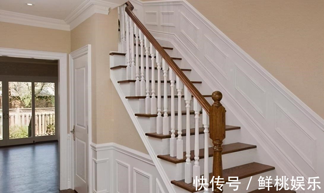 美缝剂|越来越多人装修不装踢脚线了,容易坏又费钱,如今流行这样装