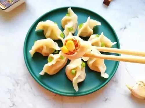 一口汤汁四溢，两口唇齿留香！居家必备的8款饺子馅，赶快学起来