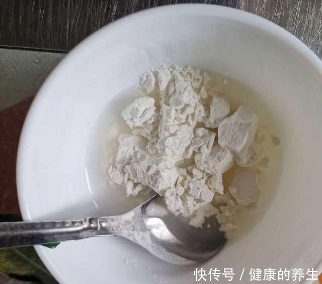 红烧狮子头,肉香四溢,美味下饭!