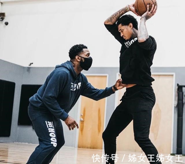 联名 “蟑螂侠”回归,还带来了这双天价联名|今日球鞋上脚!