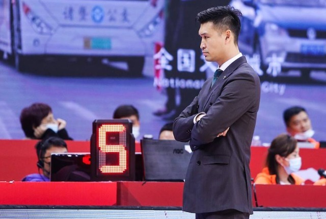 崔万军|曝CBA明星老总下课!球队成绩糟糕,或告别中国篮坛
