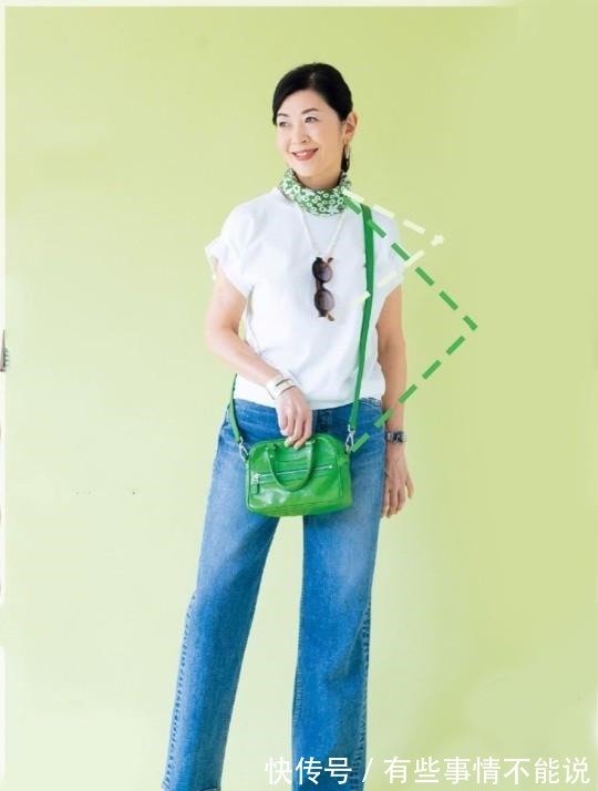 颜色 上了年纪的女人,要懂得丝巾的“三要三不要”,会美得更优雅得体!