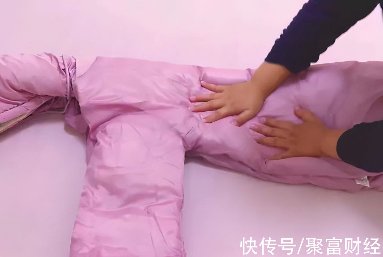 羽绒服|旧羽绒服不想穿，堆着也是占地方！找出来“照着做”，又省一笔钱