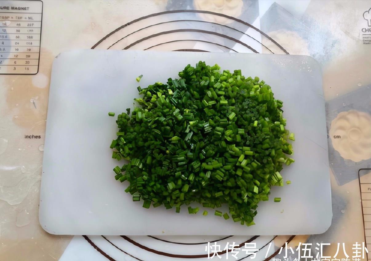 龙宝|秋天吃饭没食欲，遇到这菜千万别放过，老公几天不吃就馋