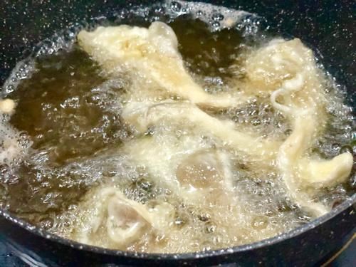 这菜“降低胆固醇”，中老年人要常吃，2块钱能做一大盘