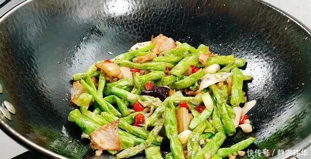 炒豆角很多人做错了,大厨教你正确做法,好吃到停不下来