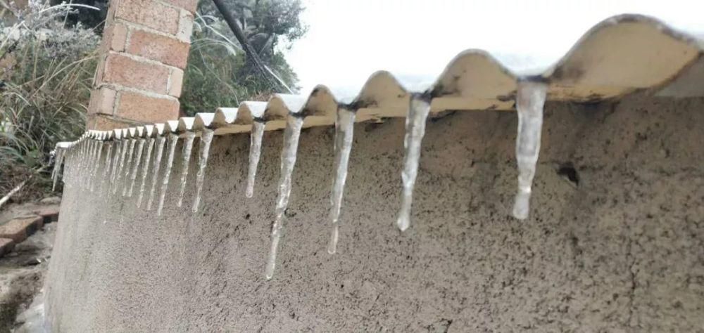 好汉|和平仙女石下雪了，好汉顶与缺牙山的雪还在路上？？