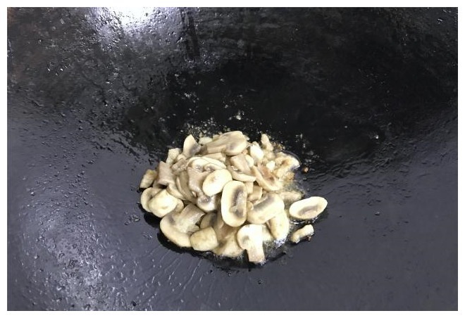 豆腐这么做真鲜，孩子隔三差五就想吃，营养低脂，做法超简单