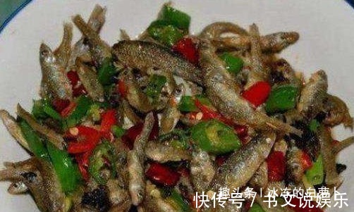 土豆片|叔叔二婚，又找了一个婶婶，每天给叔叔做好吃的，叔叔感觉很幸福