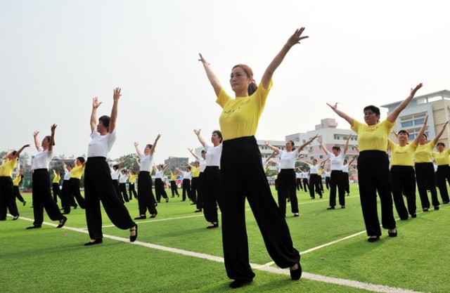 红烧肉|40岁的张女士坚持，山楂泡水喝降血糖，后来怎么样了