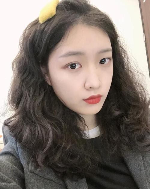 女发别乱剪,这才是当下最火发型17款,修饰头型还洋气