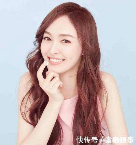 你适合“披头发”还是“扎头发”,主要看这3个部位,发际线很关键