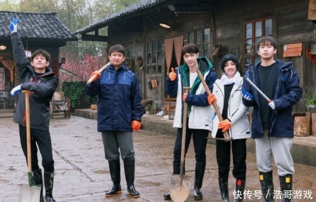 黄磊|张艺兴向来不近女色,却对杨紫例外,杜华点赞两人绯闻很合时机