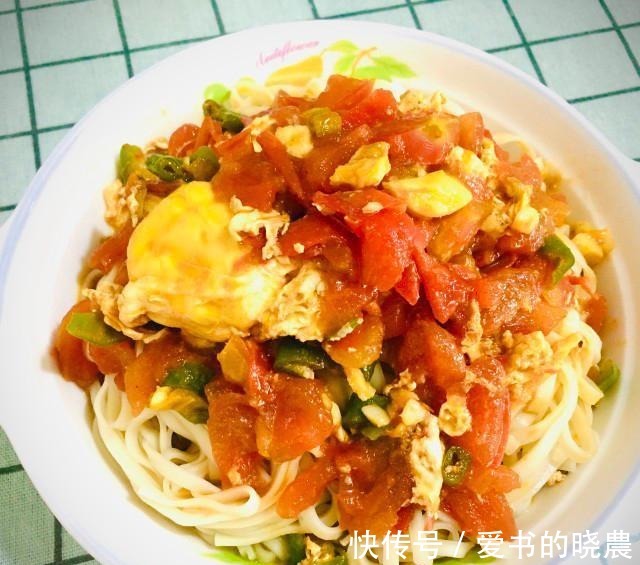 面条|西红柿鸡蛋拌面,一款简单美味的家常拌面,极易上手!