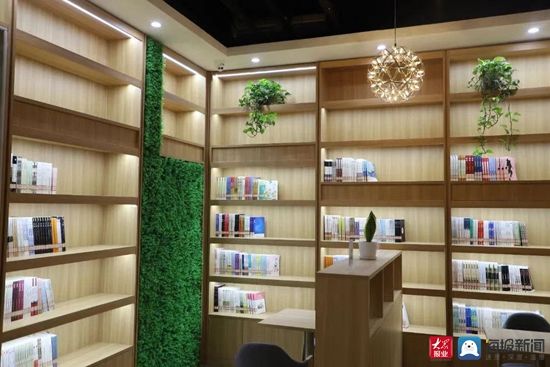 老东关馆！书香东港①｜雨天，到城市书房山东路馆、尚文馆、老东关馆品书香！