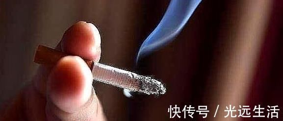 肺癌|时常抽烟的人,吸烟前谨记3句话,既不用戒烟,肺也能减轻负担