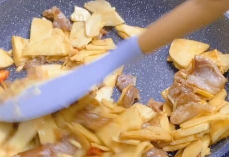 春节前,碰到这菜多买点,耐储存不易坏,过季就贵了,错过真可惜