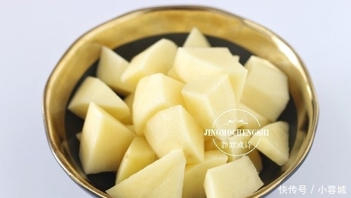 土豆|天热不想下厨,学学此懒人饭做法,饭菜一锅齐,比叫外卖都快