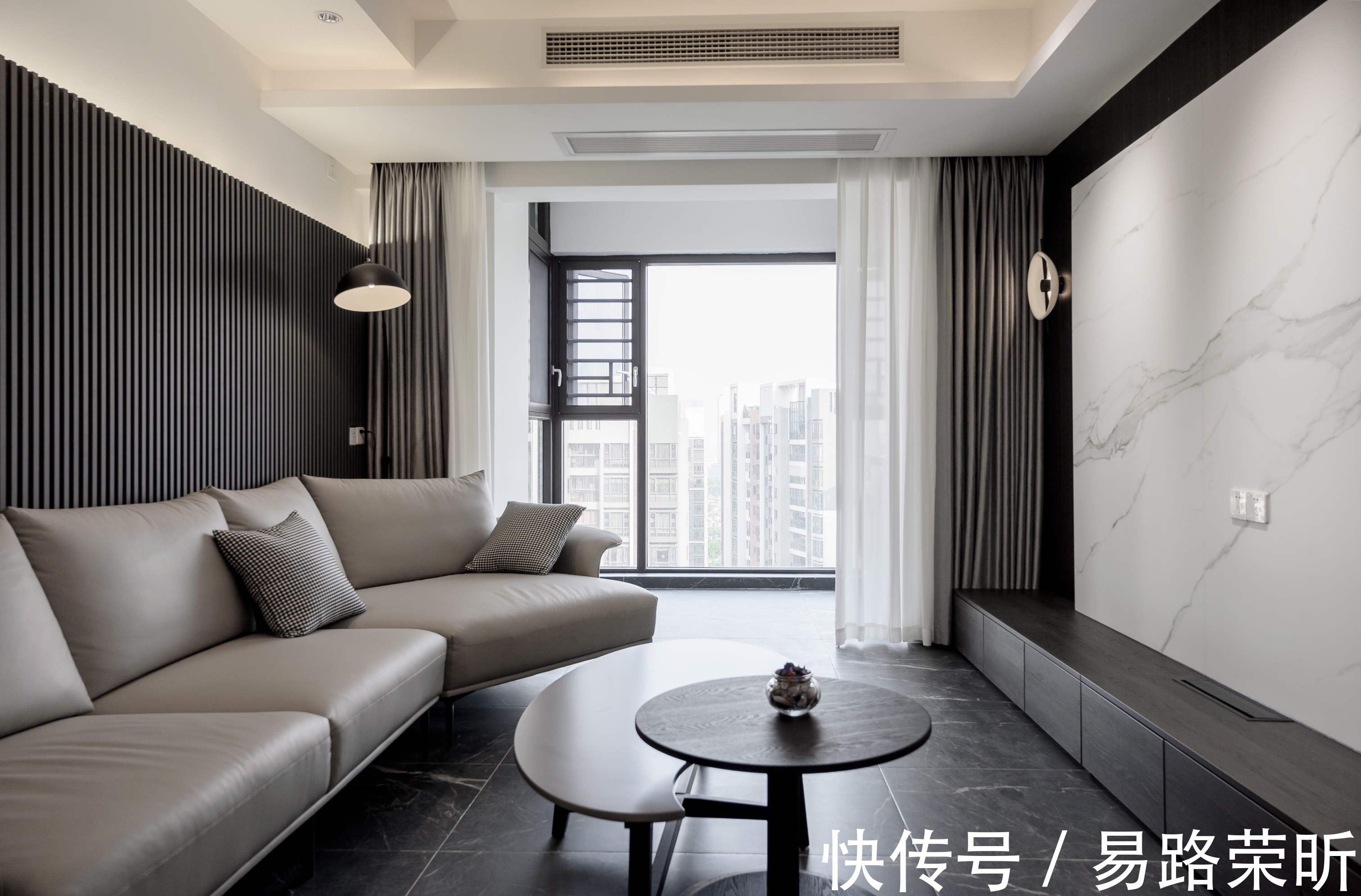 过道|家是温柔的避风港,寒夜归来时的一盏灯,是记忆里的温存,放不下的牵挂。