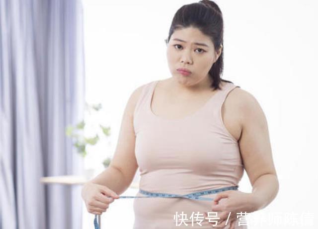 肥胖|一天中最容易发胖的三个时间被公布,管住嘴,体重就能蹭蹭往下降