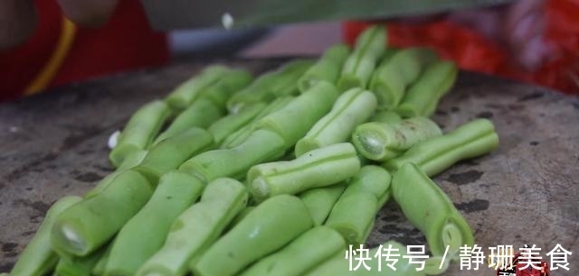 干煸四季豆最好吃的做法,简单美味又下饭,看看你喜欢吃不?