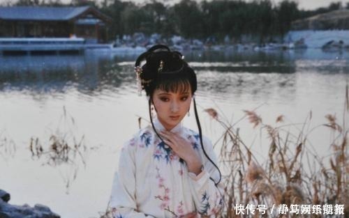 黛玉|除了宝玉,黛玉还与她这个表哥相处了一年,曹雪芹却一个字都没提