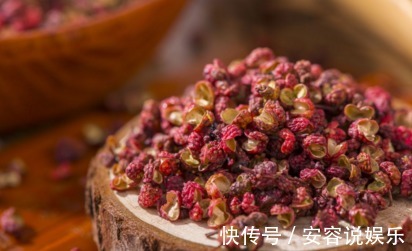 邻居|每天用花椒泡水喝,半个月身体发生了这样的变化,邻居看见都惊叹