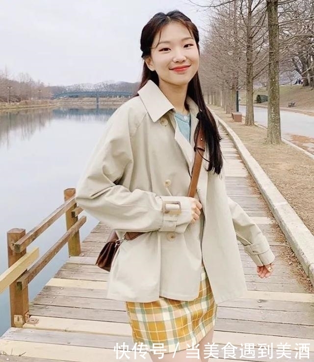 “春外套”火了！这4款百搭又时髦，美到心坎里