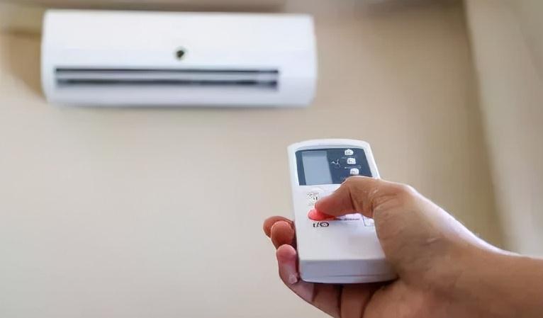 胀气|宝宝睡不好?做好这几件事宝宝一觉到天亮!