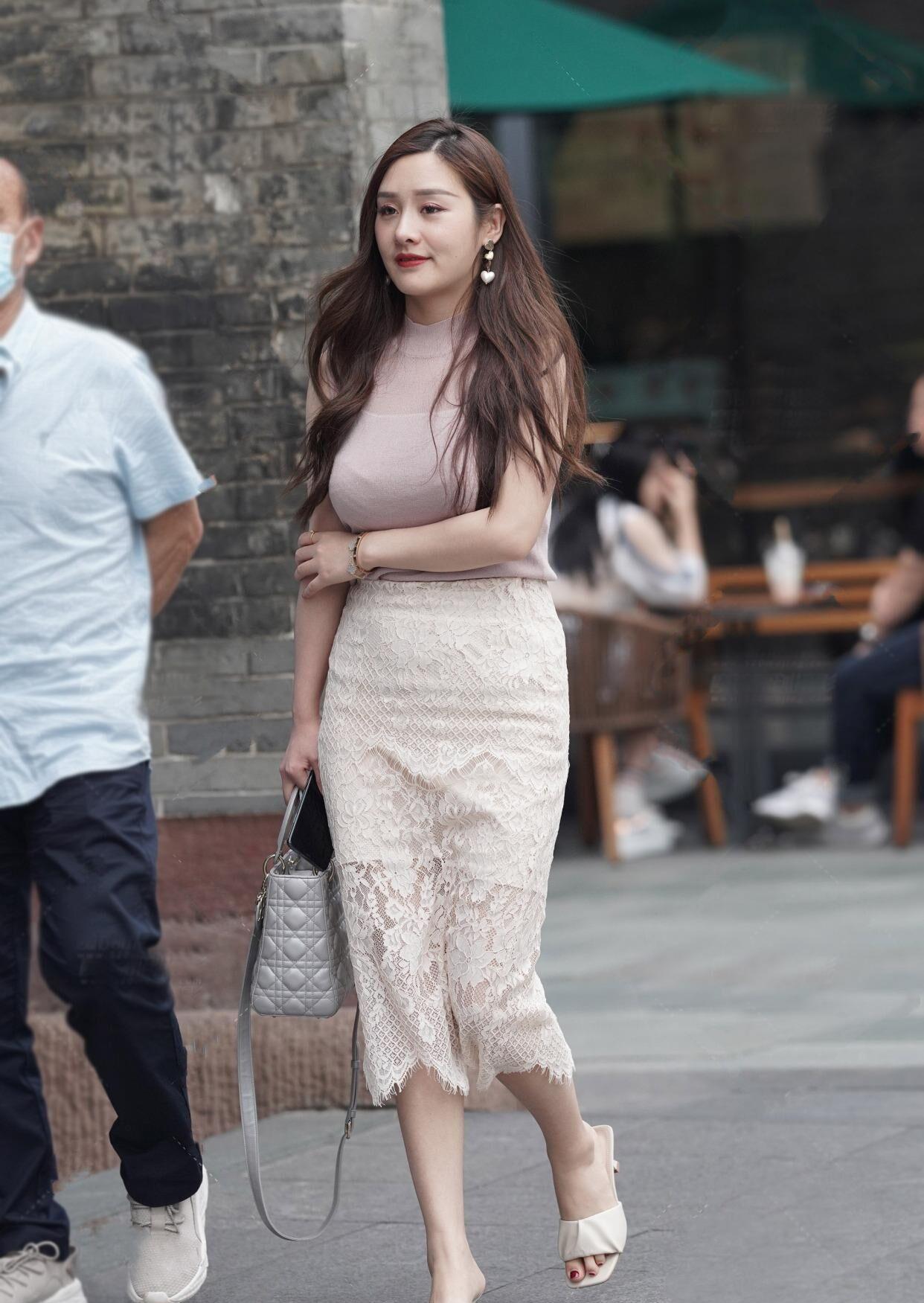 搭有|“膀大腰圆”怎么穿? 依旧抓重点, 才会让你的穿搭有奇效!