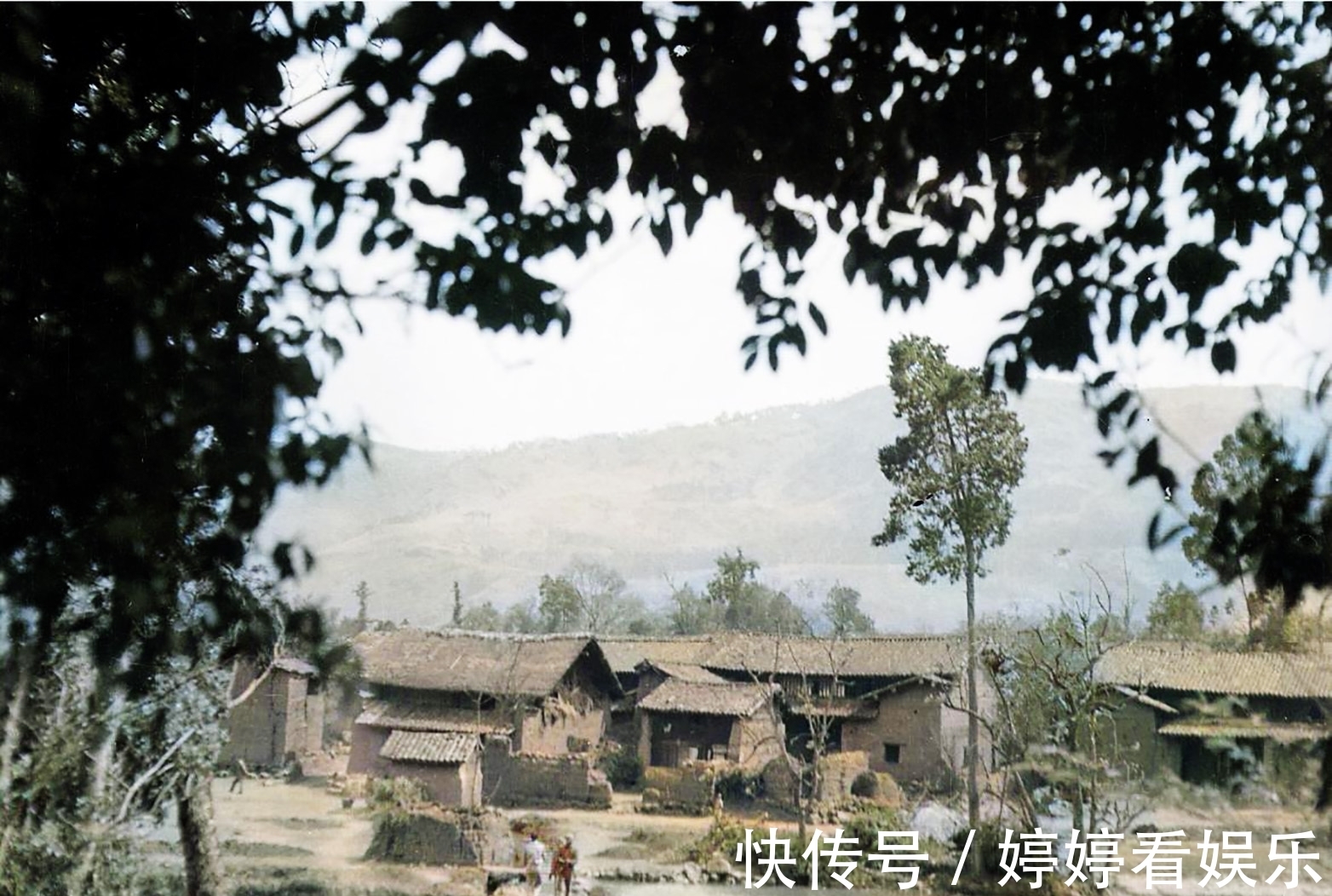 老照片|老照片：1944年的昆明寻甸羊街附近，如诗如画古乡村风情