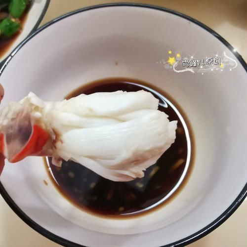 挑选螃蟹有技巧,不管公母,只要这2点对了,螃蟹膏满肉肥特好吃