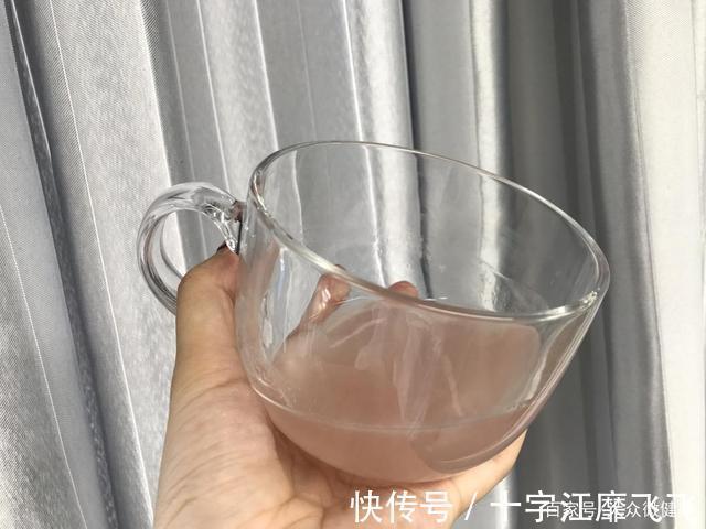 胃癌|消化内科大夫：养胃很简单，2种零食，你若喜欢吃，胃病或绕着走