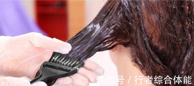 紫色 染发后洗发时掉色，是没有染好还是染发剂不好托尼老师为你解读！