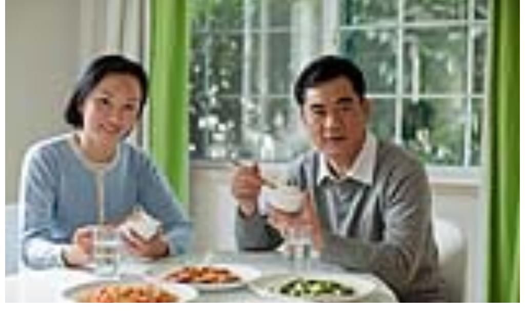 蛋黄鸡蛋|吃一次等于补10天维生素D,医生:坚持吃一个月,骨骼壮如牛