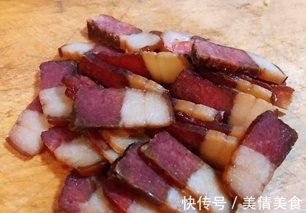 这菜一斤4元,却是南方人的最爱,孕妇要常吃,叶酸含量超高